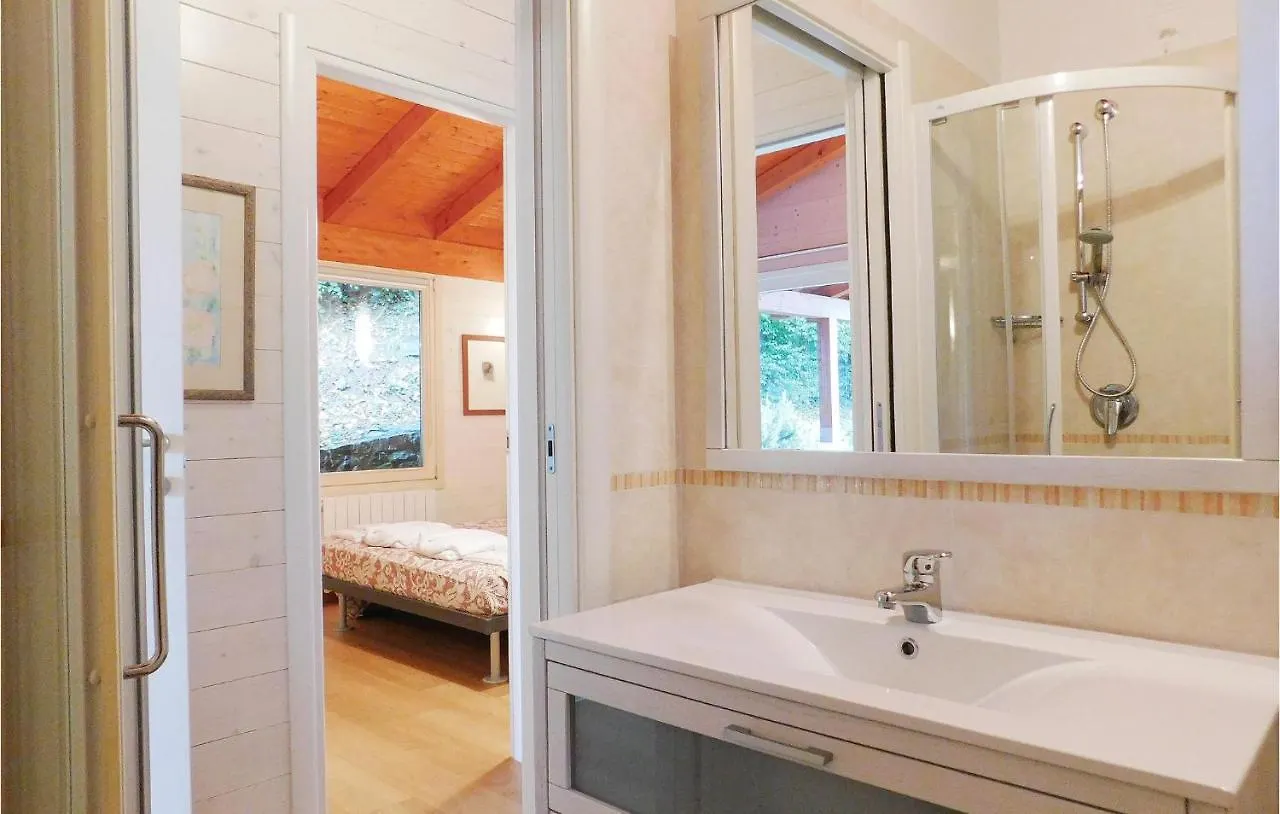 Holiday home 2 Bedroom Lovely Home In Solto Collina Bg Riva di Solto