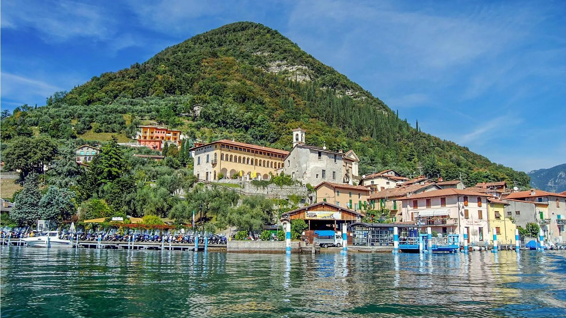 2 Bedroom Lovely Home In Solto Collina Bg Riva di Solto